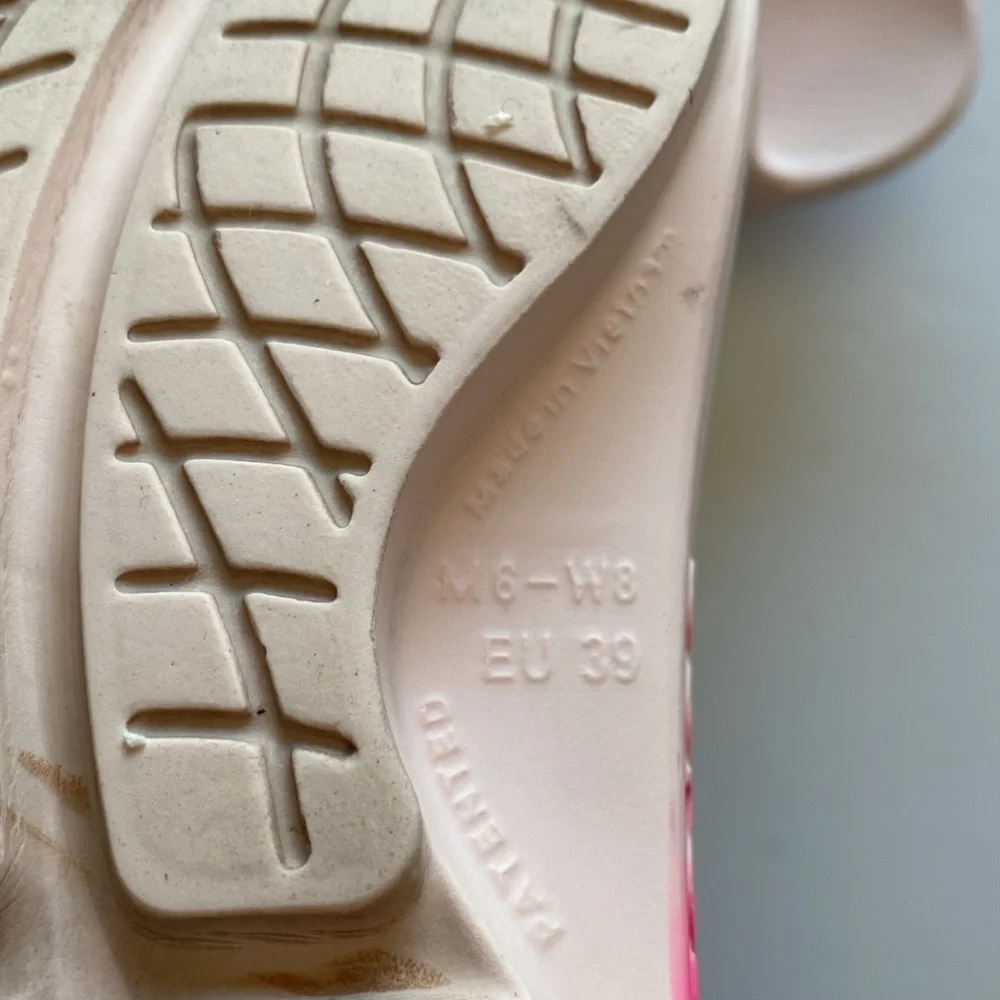 OOFOS OOahh sport slide in blush fade women’s 8 EUC - Picture 3 of 7